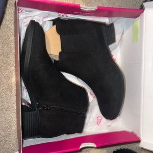 Never worn black booties